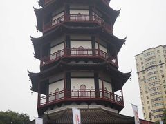 -绳金塔