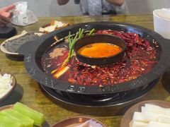 -黄潇洒老火锅(九眼桥宏济巷店)