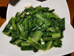 -邻家小馆(银都店)