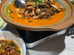 牛蛙煲黄蟮-饭橘汉江码头·乡野土菜馆(静安路店)