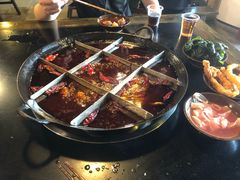 -彭三老火锅(枣子岚垭正街店)