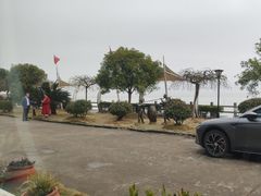 -鹰龙海畔度假酒店(咸祥店)