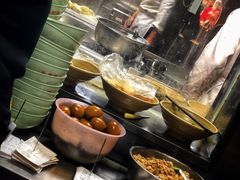 -亮亮面馆(经六路店)