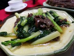 时蔬炒牛肉-麦园农庄·西江河鲜
