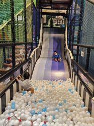 -MELAND CLUB亲子乐园·派对·餐厅(北京芳圆里ID MALL店)