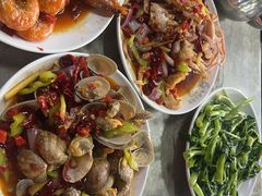 -四川小胡子海鲜(丁村万人海鲜广场店)