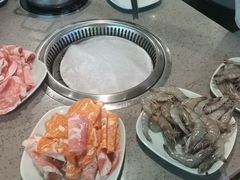 -金滏山烤肉·海鲜·火锅自助餐厅(襄阳万达店)