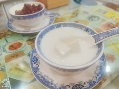 招牌牛奶豆腐-黄氏糖水铺(琵琶东路店)