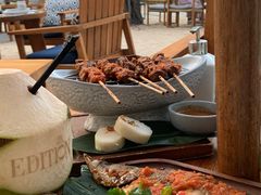 -三亚艾迪逊酒店·海滩烧烤 BARBACOA·现场乐队·浪漫晚餐·烧烤海鲜
