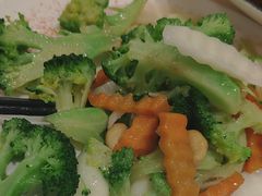 -吕氏疙瘩汤·海鲜新鲁菜(海州利群店)