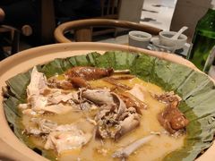 掌柜老汤手撕烧鸡-掌柜的店·河南菜(新天地店)