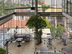 -ROAST coffee & eatery