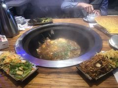 -山河屯铁锅炖鲜鹅·东北菜(开发区一店)