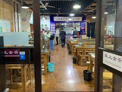 -陇上全荟兰州传统牛肉面(延吉路店)
