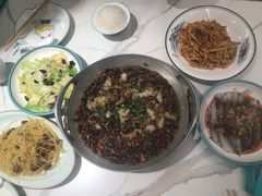 -川人百味·水煮活鱼(赛罕万达店)