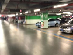 -金虹桥国际中心·停车场