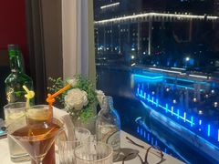 -Tipsy Bar•屋顶露台酒吧&水烟吧