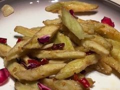 -八府香鸭·啫啫煲(华山路店)