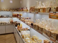 -嘉华饼屋(金实路店)