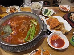 -喇喇排骨火锅·传统韩式脊骨汤(望京西园总店)
