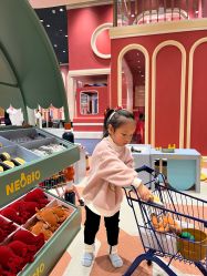 -奈尔宝家庭中心·亲子餐厅(鄞州万达店)