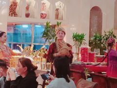-丝路天山酒店(国际大巴扎店)