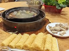 -濠轩阁特色生蚝火锅(水湾路店)