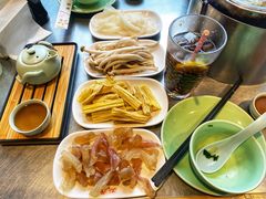 -潮界(LU·ONE凯德晶萃广场店)