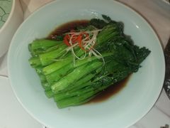 -荷花亭·湖北融合菜(中商广场店)