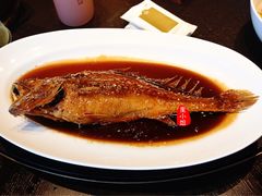 金蒜糖醋大黄鱼-四季民福烤鸭店(外滩外白渡桥店)