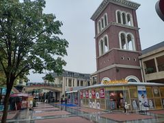 -王府井奥莱临潼小镇(临潼店)