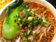 -麻六记(凤凰汇店)