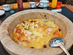 -抚仙湖生态石锅鱼野生菌(告庄店)