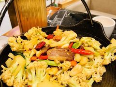 -万重锦·人文川菜馆(骡马市店)