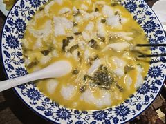 -东口码头·烧鸽子·鱼头泡饼·地方菜(金鹰悦城店)