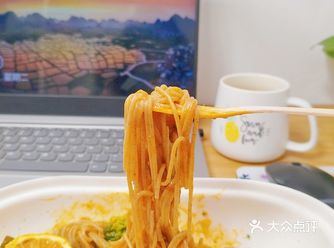 吃喝日常｜免煮免洗碗！安利给办公室打工人