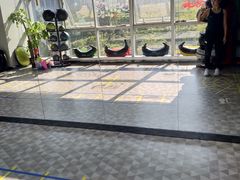 -UP健身私教馆(海岸城店)