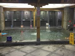 -绿岛汤泉韩式休闲会所
