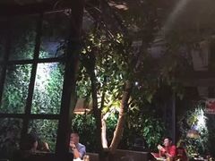 -梓程海鲜大酒家