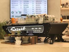 -玫瑰咖啡(中山六路店)