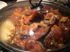 鲶鱼锅-猪啊牛呀羊啊铜盘烤肉(正大广场店)