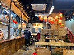 -丽丽三鲜螺蛳粉(田林路店)