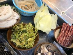 -周幺妹重庆老火锅(银泰城总店)