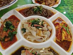 -令氏家外家周秦食府(高新店)