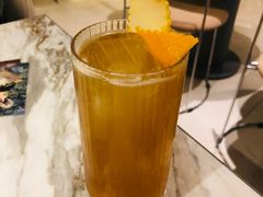 秋天的清晨-théATRE 茶聚场(王府中環店)
