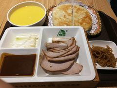 -李连贵熏肉大饼(金隅嘉品Mall店)