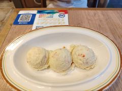 -玛格萝妮比萨屋(四平店)