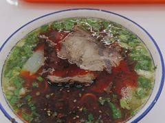 -陆元丰·兰州纯汤牛肉面(自强西路店)