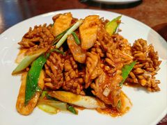 -湖畔鲁菜·二十年老字号餐厅(大明湖店)
