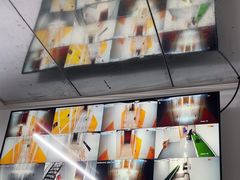 -安东易迷你自助仓储寄存仓库(杨浦店)